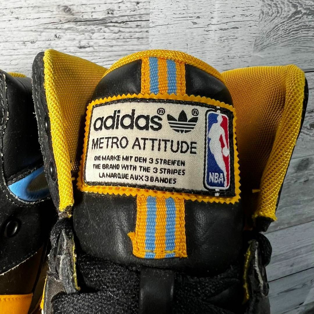 adidas(アディダス)のadidas アディダス メトロ アティテュード NBA US8 / 26cm メンズの靴/シューズ(スニーカー)の商品写真