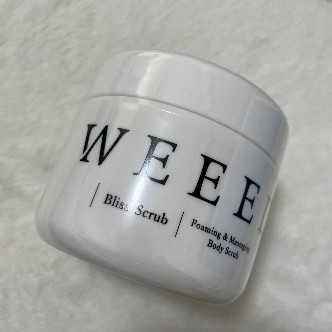 ☆新品未開封☆ WEEED ウィード　ブリススクラブ コスメ/美容のボディケア(ボディスクラブ)の商品写真