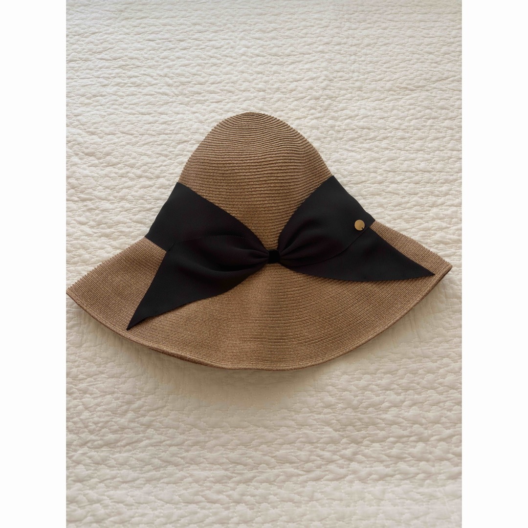 【美品】アシーナニューヨーク　リサコ レディースの帽子(麦わら帽子/ストローハット)の商品写真