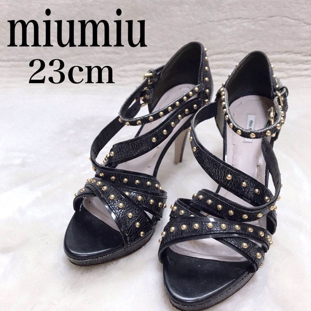 miumiu(ミュウミュウ)のミュウミュウ miumiu 23cm サンダル スタッズ ストラップ ヒール レディースの靴/シューズ(サンダル)の商品写真