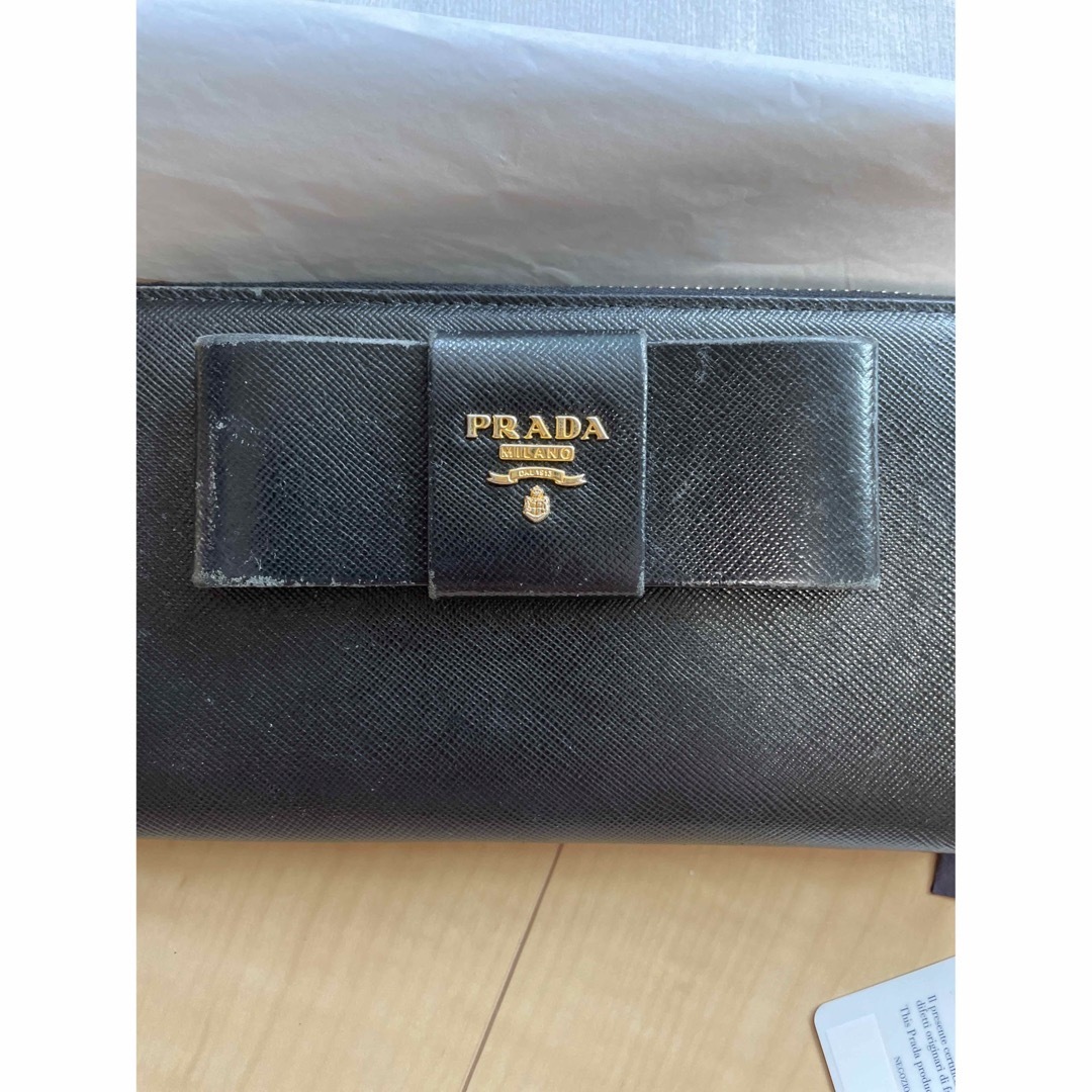 PRADA(プラダ)のPRADA プラダ　長財布　ブラック レディースのファッション小物(財布)の商品写真