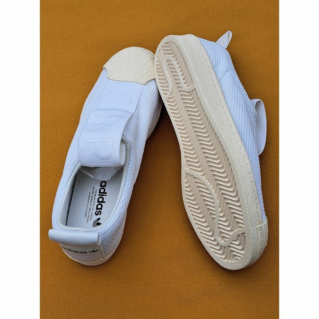 adidas(アディダス)のアディダス SUPERSTAR SLIP ON BW35 28,0cm 白白 レディースの靴/シューズ(スニーカー)の商品写真