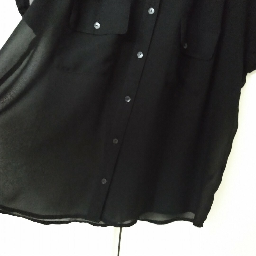 GU(ジーユー)のGU シースルー半袖ブラウス レディースのトップス(シャツ/ブラウス(半袖/袖なし))の商品写真