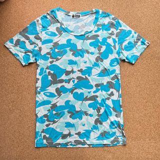 アベイシングエイプ(A BATHING APE)のBAPE レディース Tシャツ ブルー 迷彩 軟らかい 薄手 かわいい 夏(Tシャツ(半袖/袖なし))