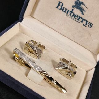 バーバリー(BURBERRY)の【極美品】Burberryバーバリー　カフス・タイピンセット　シルバー　ゴールド(ネクタイピン)