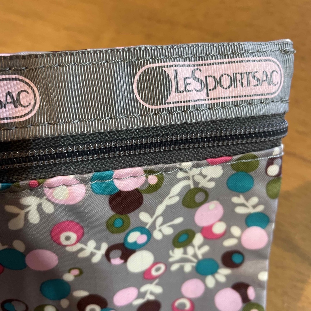 LeSportsac(レスポートサック)のLeSportsac ポーチ レディースのファッション小物(ポーチ)の商品写真