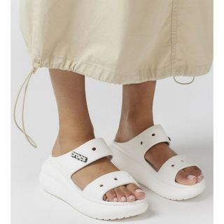 クロックス(crocs)のクロックス　クラシッククラッシュサンダル(サンダル)