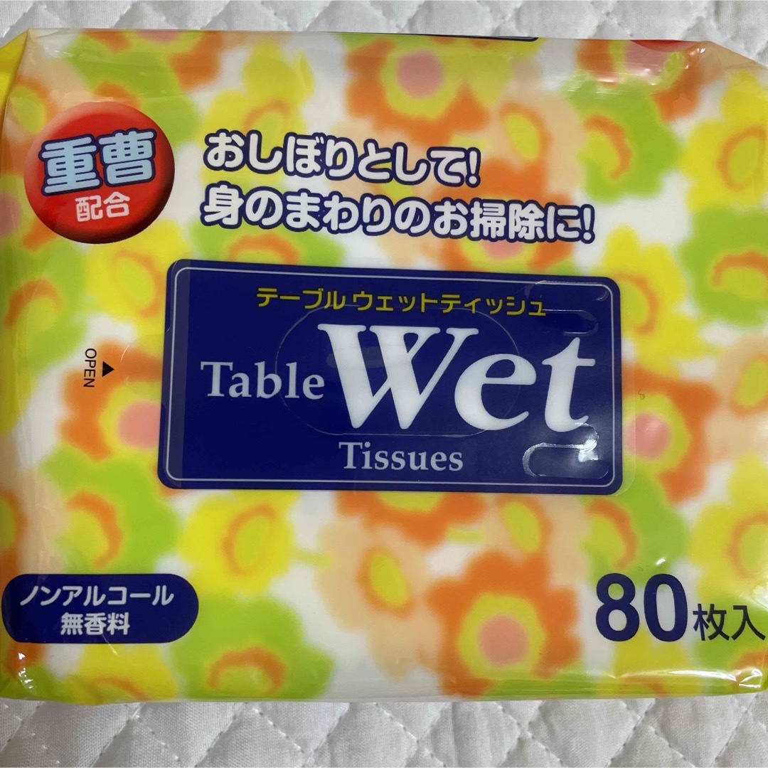 新品 大判ウエットテッシュ 25枚入 テーブルウエットテッシュ 80枚×3個 インテリア/住まい/日用品の日用品/生活雑貨/旅行(日用品/生活雑貨)の商品写真