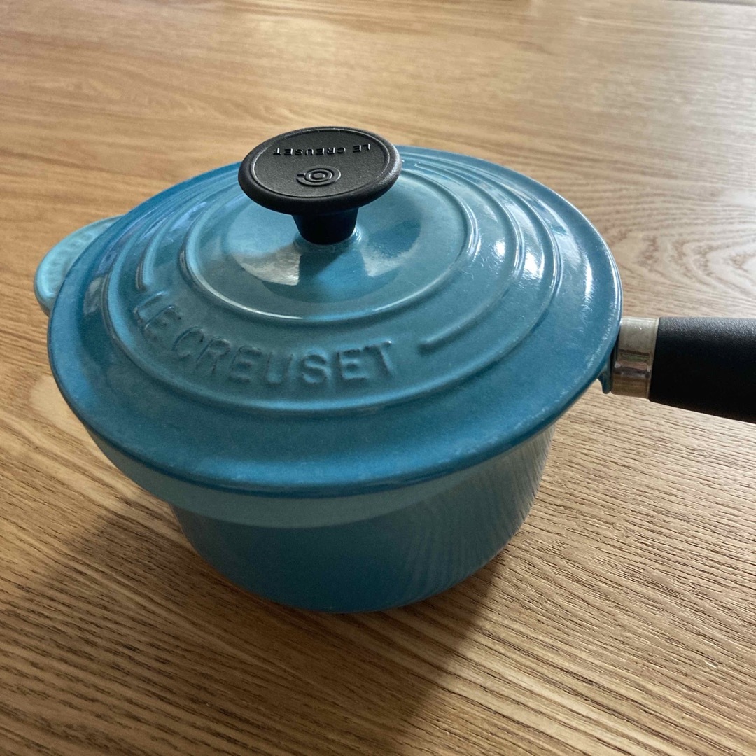 LE CREUSET(ルクルーゼ)のル・クルーゼ　鍋　青　16cm インテリア/住まい/日用品のキッチン/食器(鍋/フライパン)の商品写真