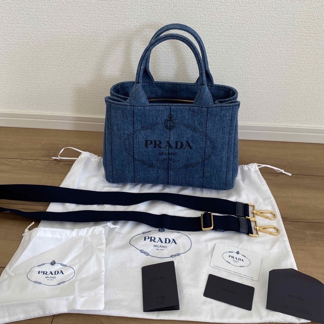 PRADA(プラダ)のPRADA  DENIM カナパ 2WAY ショルダートートバッグ  レディースのバッグ(ショルダーバッグ)の商品写真