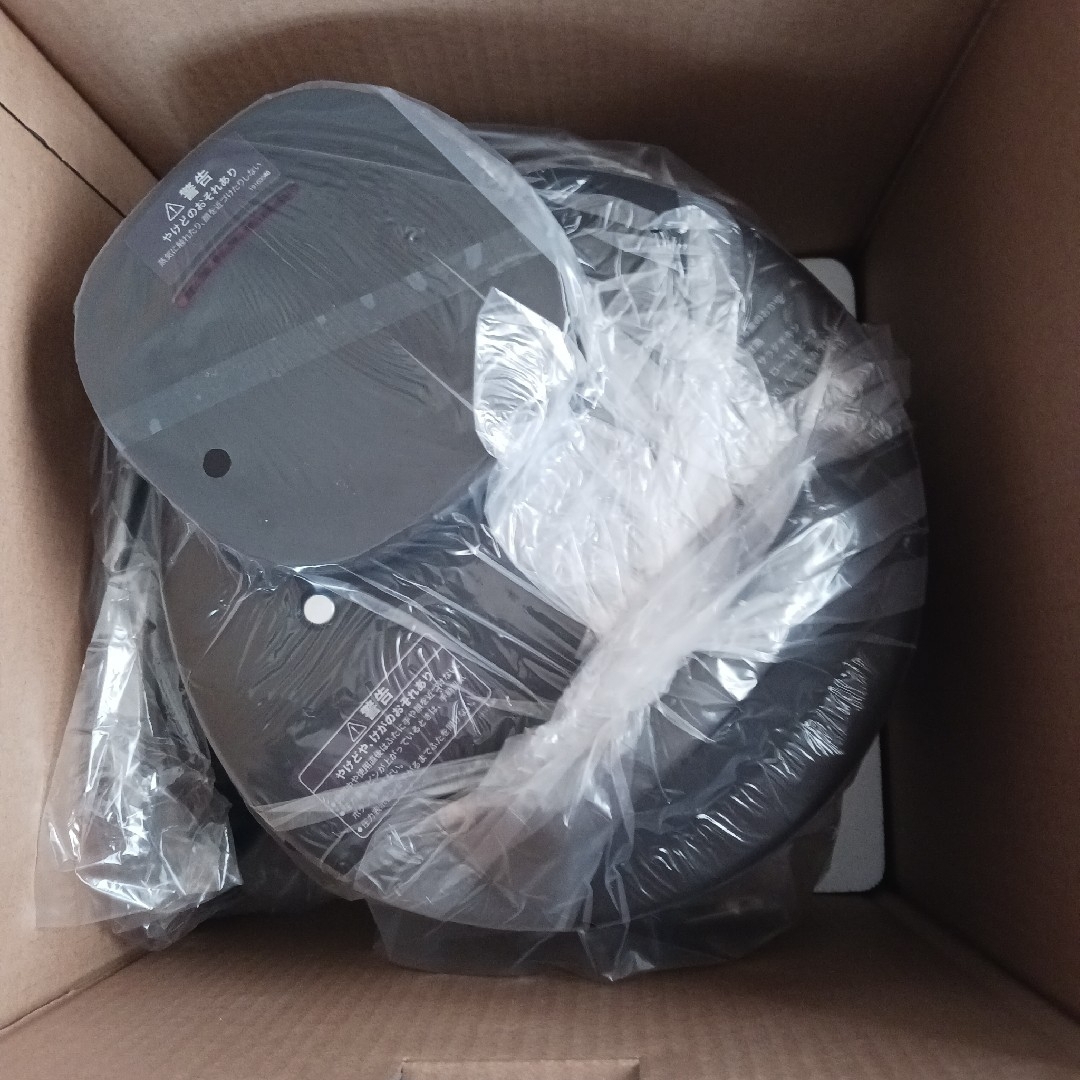 【新品未使用】シロカ　電気圧力鍋　SP-2DM251 スマホ/家電/カメラの調理家電(調理機器)の商品写真