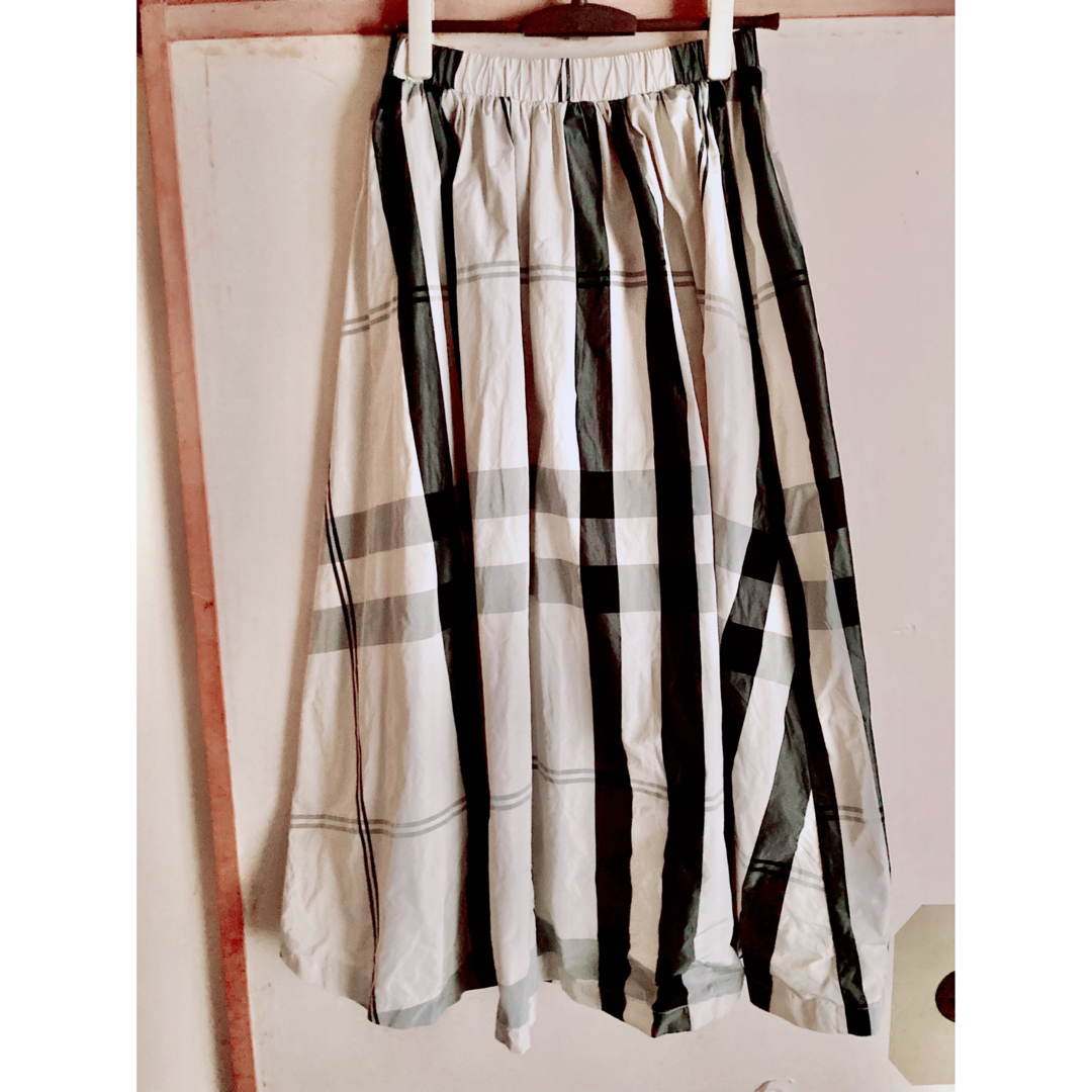 チェック柄ボリュームスカート レディースのスカート(ロングスカート)の商品写真