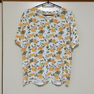 総柄　Tシャツ　カットソー　オレンジ　ナチュラル　グリーン(Tシャツ(半袖/袖なし))