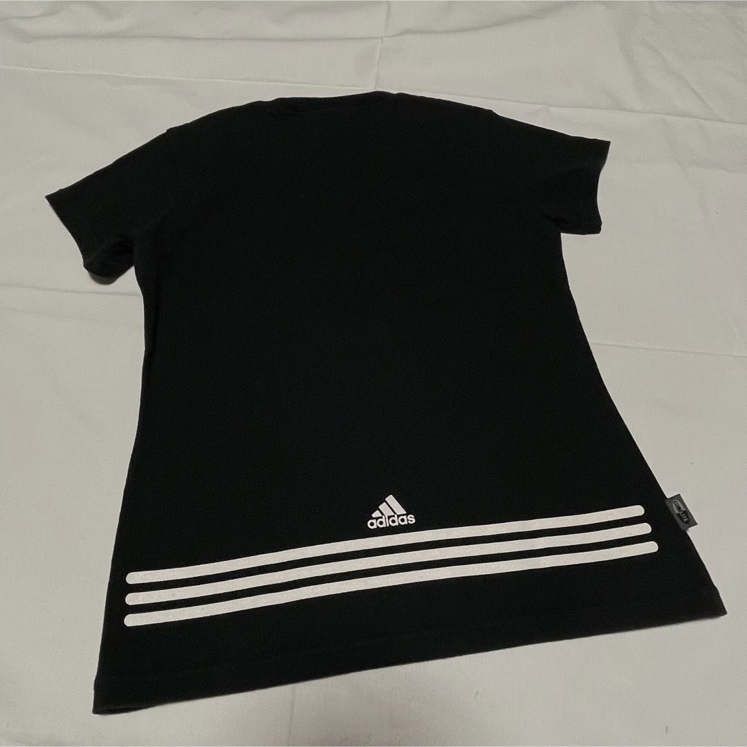 adidas(アディダス)のadidas レディース　フィットTシャツ　スポーツ スポーツ/アウトドアのトレーニング/エクササイズ(その他)の商品写真