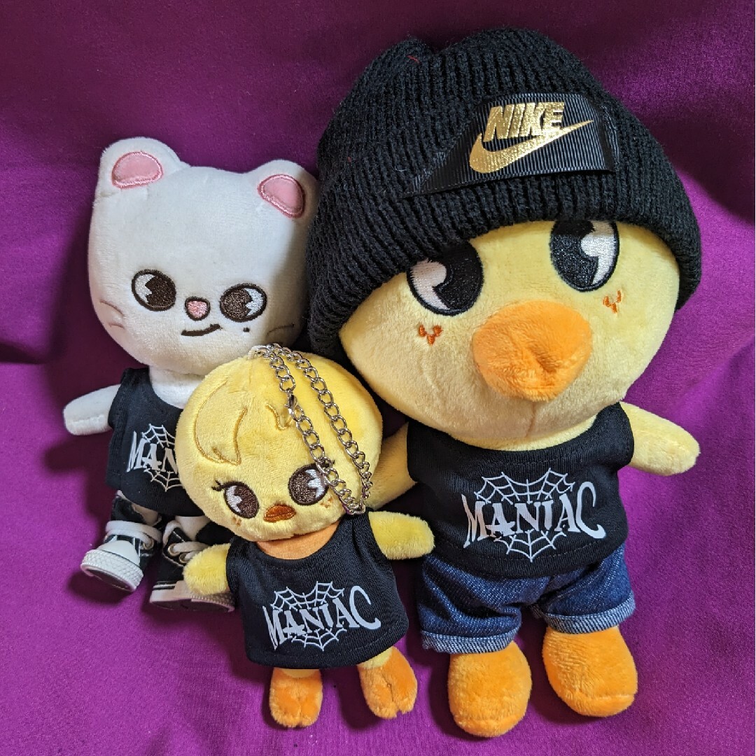 Stray Kids(ストレイキッズ)の♥️ SKZOO MANIAC ノースリーブ ♥️ スキズ straykids エンタメ/ホビーのおもちゃ/ぬいぐるみ(ぬいぐるみ)の商品写真