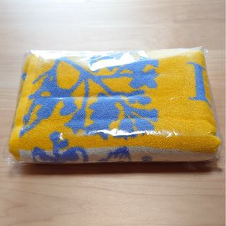 ロクシタン(L'OCCITANE)のロクシタン　プロヴァンスアロマ　バスタオル　BLUE×YELLOW(バスグッズ)