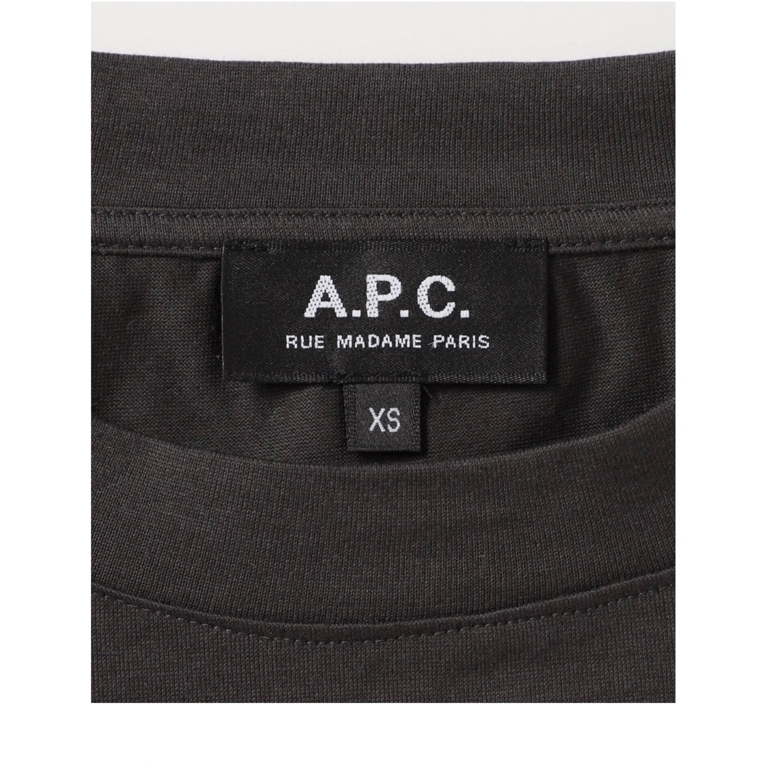 IENA(イエナ)の【A.P.C/アー•ペー•セー】別注 ビッグロゴTシャツ レディースのトップス(Tシャツ(半袖/袖なし))の商品写真