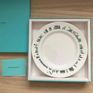 ティファニー(Tiffany & Co.)のティファニー　皿　19センチ(食器)