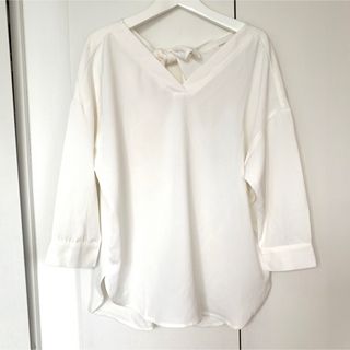 ショコラフィネローブ(chocol raffine robe)のchocol raffine robe 七分丈 バックリボンシャツ 美品(シャツ/ブラウス(長袖/七分))