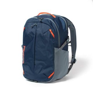 パタゴニア(patagonia)の【新品未使用】 patagonia パタゴニア リュック レフュジオ デイパック 26L REFUGIO DAY PACK バックパック PC収納 メンズ レディース 47913 【TIDEPOOL BLUE】(バッグパック/リュック)