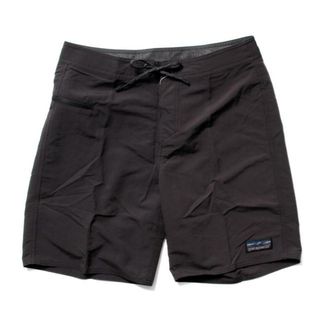 パタゴニア(patagonia)の【新品未使用】 patagonia パタゴニア ショートパンツ ハーフパンツ ウェーブフェアラー ボードショーツ 19インチ メンズ サーフパンツ ショーツ 【サイズ34/INK BLACK】(ワークパンツ/カーゴパンツ)