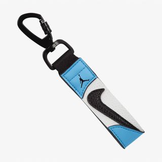 ナイキ(NIKE)の新品 送料無料 NIKE JORDAN TROPHY KEYRING(キーホルダー)