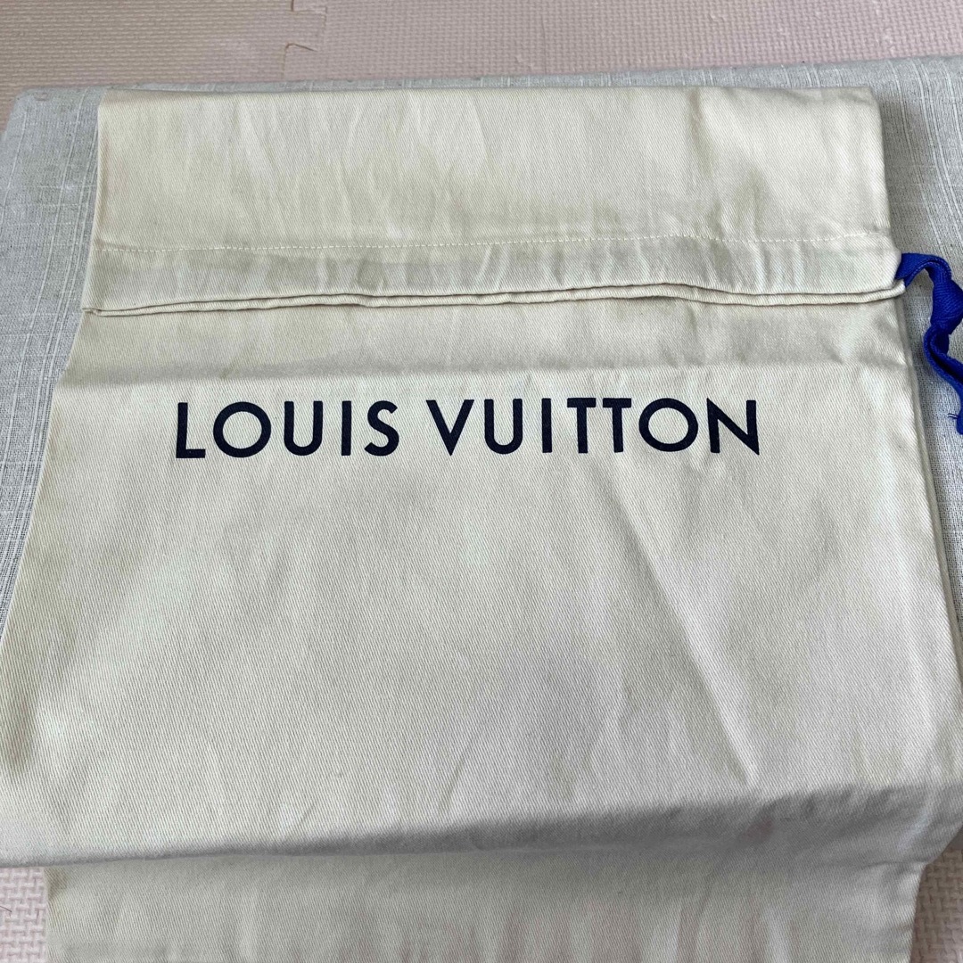 LOUIS VUITTON(ルイヴィトン)のルイヴィトン　ビーチサンダル  レディースの靴/シューズ(サンダル)の商品写真