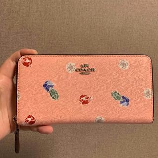 COACHのフリマアイテム一覧 COACHのフリマアイテム一覧