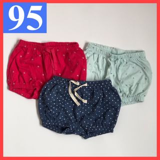 ベビーギャップ(babyGAP)の【まとめ売り】baby GAP 95㎝　ショートパンツ　3枚セット　ドット柄(パンツ/スパッツ)