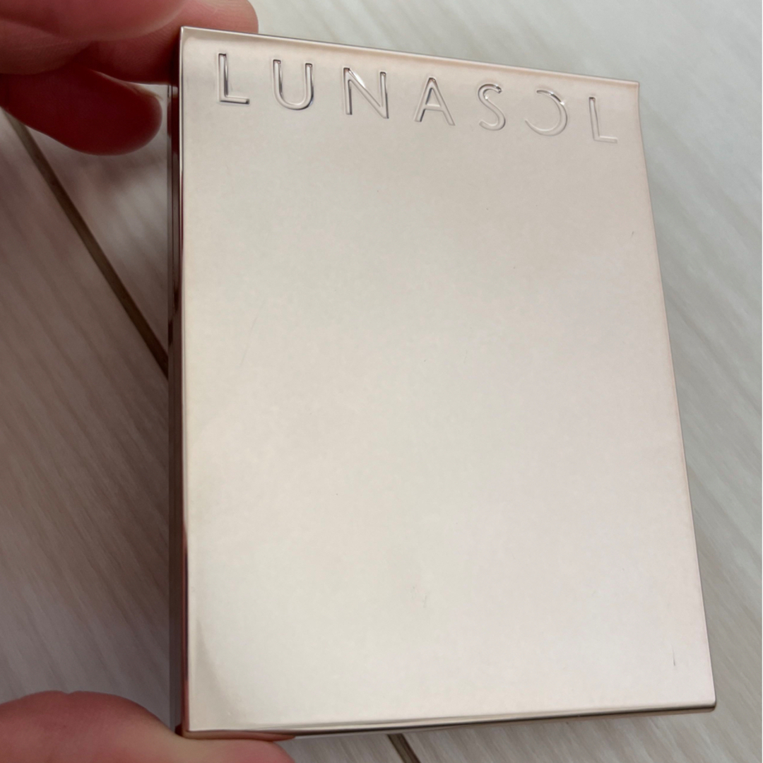 LUNASOL(ルナソル)の新品　ルナソル　カラーリンググレイズ　ex04 モーヴサンセット コスメ/美容のベースメイク/化粧品(チーク)の商品写真