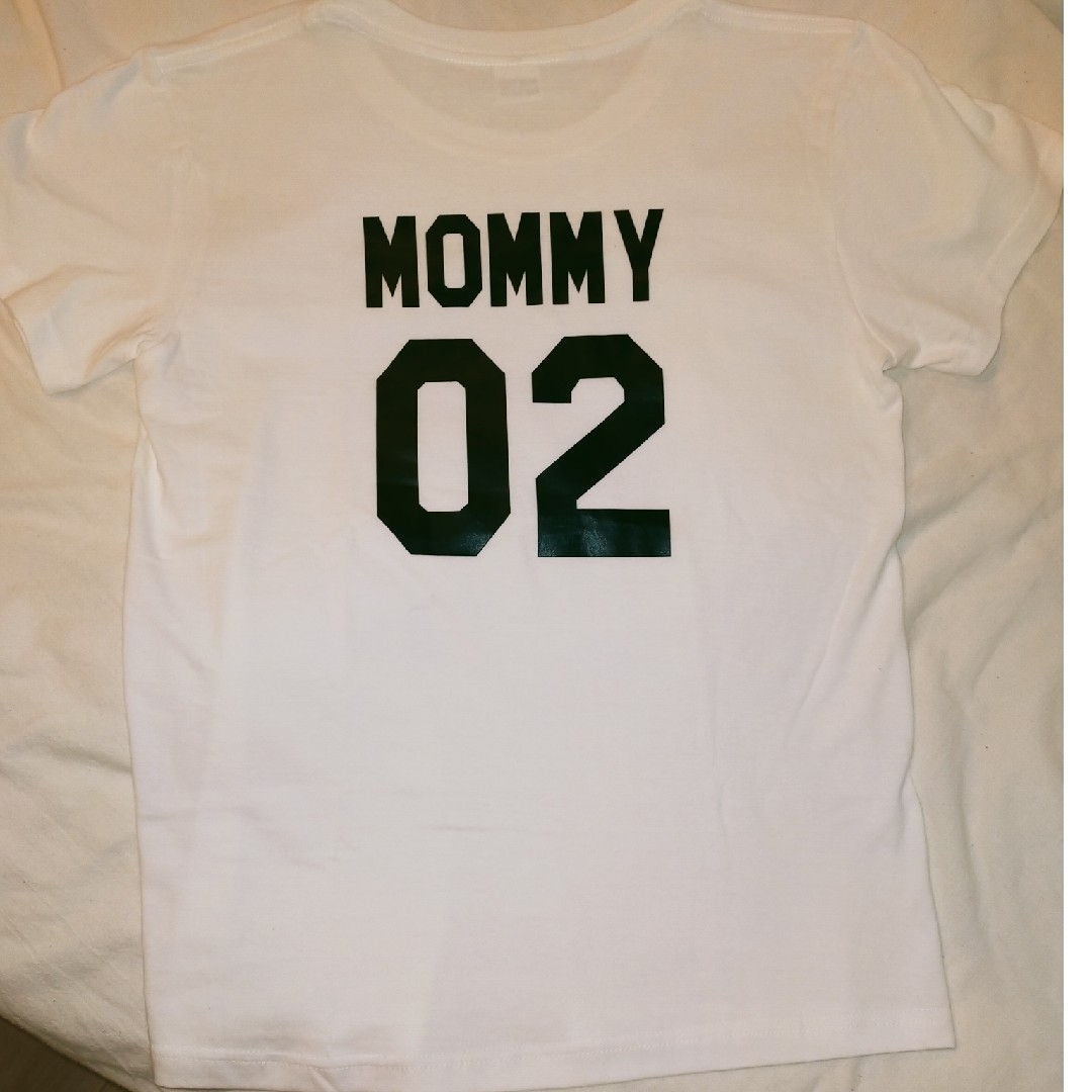 ★ファミリーTシャツ　「 MOMMY」シンプルTシャツ　Mサイズ　ホワイト★ レディースのトップス(Tシャツ(半袖/袖なし))の商品写真