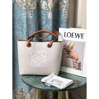 LOEWE - ロエベ スエード トートバックの通販 by nao's shop|ロエベ