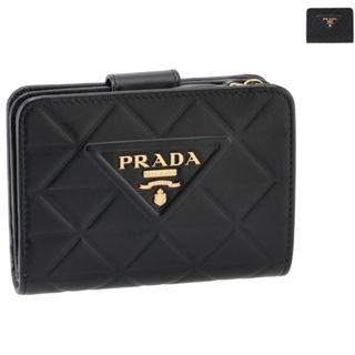 プラダ(PRADA)のプラダ PRADA 財布 二つ折り キルティング トライアングルロゴ レディース コンパクトウォレット 2023年秋冬新作 1ML018 2CLU (財布)