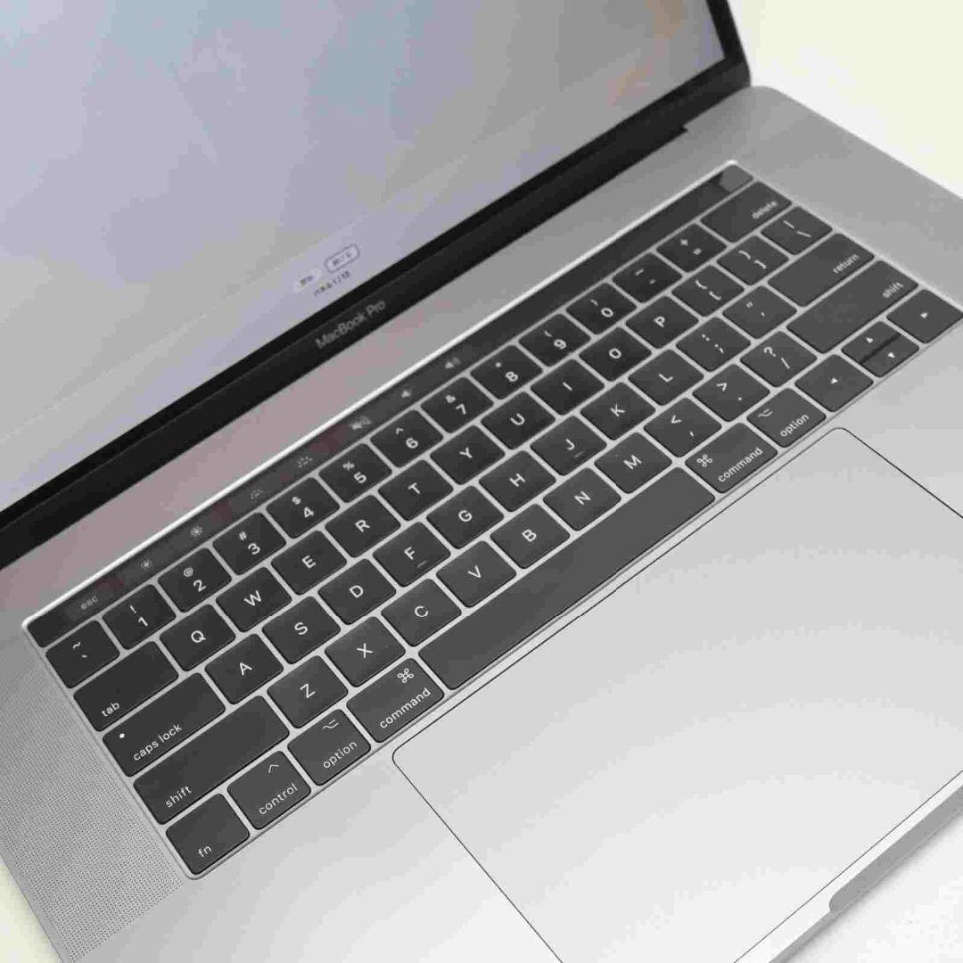 良品中古MacBookPro2017 15インチi7 16GB256GB