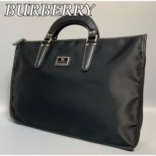 BURBERRY - バーバリー レザー ブリーフケース A4可 ノバチェック 鍵