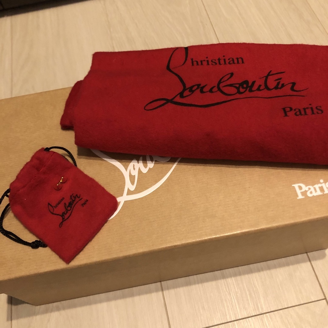 ソルクレスタ』 Christian Louboutin レオパードバレエシューズ