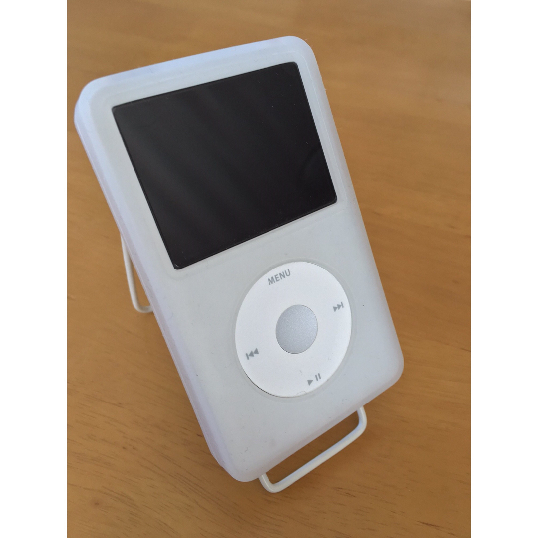 iPod classic用シリコンケース M 在庫処分品 スマホ/家電/カメラのスマホアクセサリー(iPhoneケース)の商品写真