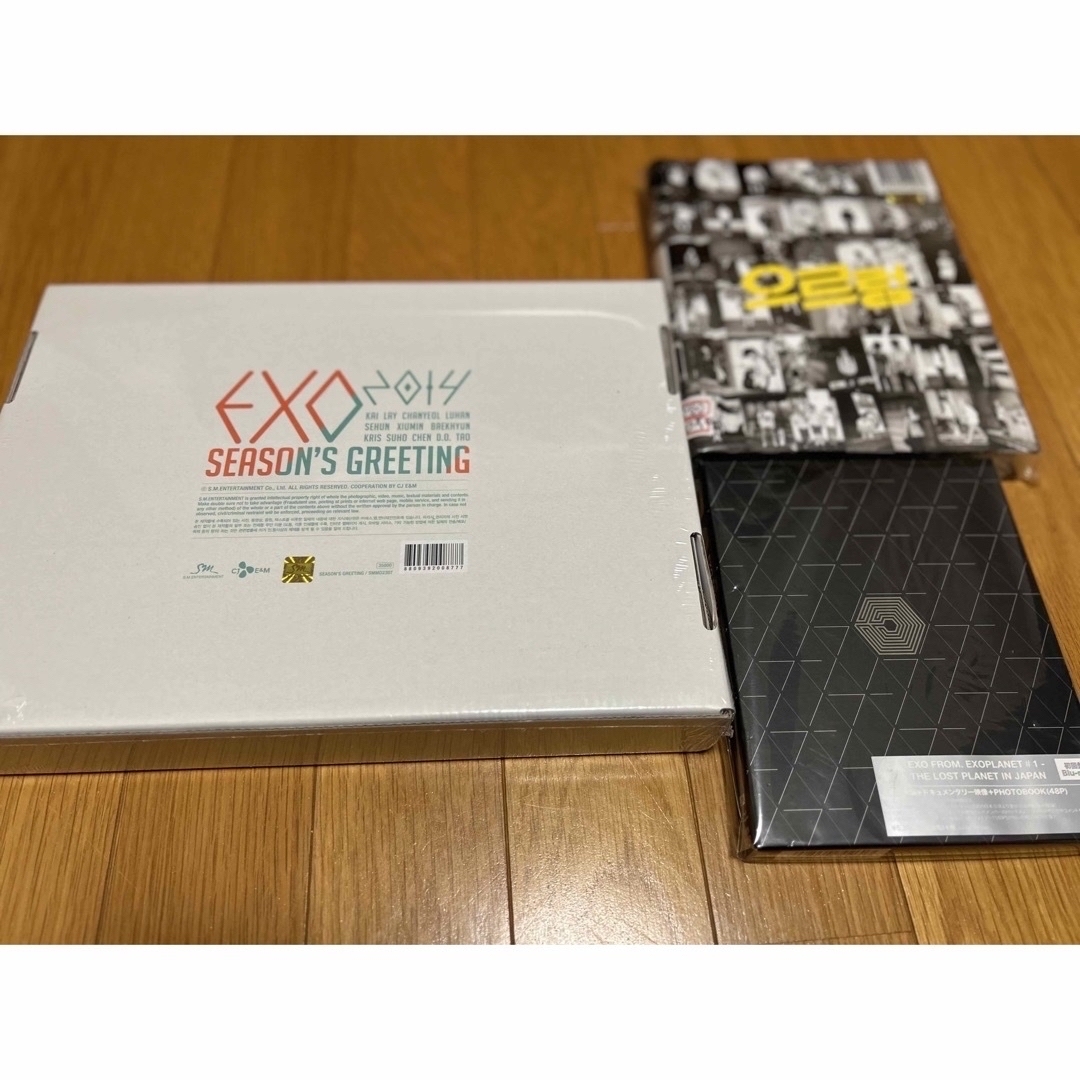 EXO(エクソ)のEXO グッズ　まとめ売り　未開封　 エンタメ/ホビーのCD(K-POP/アジア)の商品写真