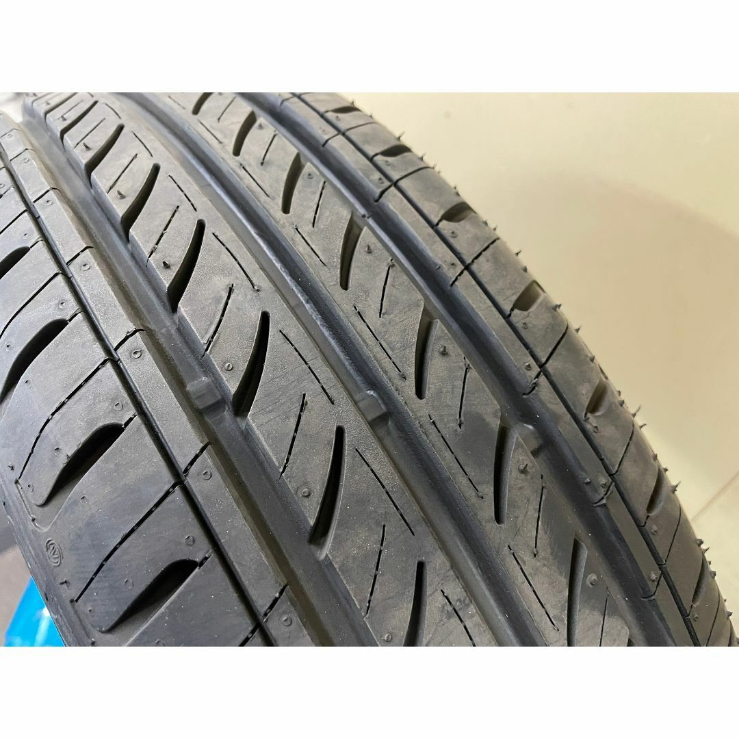 165/65R13 ホワイトリボン タイヤ 4本セット 送料無料！13インチ 自動車/バイクの自動車(タイヤ)の商品写真