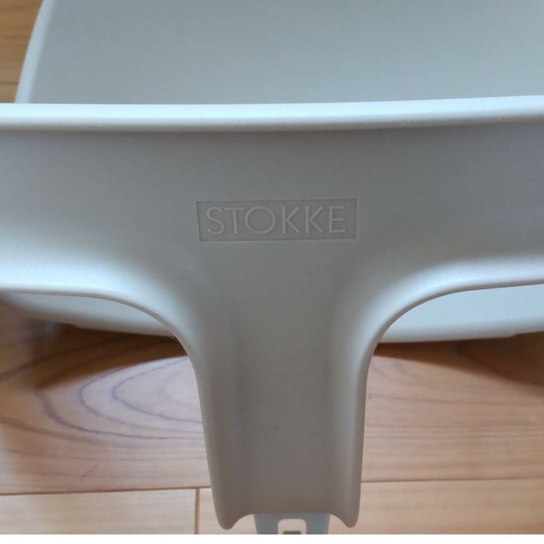 Stokke(ストッケ)のトリップトラップ　ベビーセット キッズ/ベビー/マタニティのキッズ/ベビー/マタニティ その他(その他)の商品写真