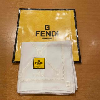 フェンディ(FENDI)のFENDIハンカチレース白(ハンカチ)