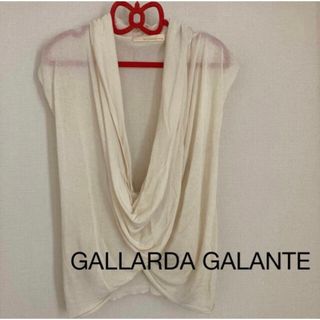 ガリャルダガランテ(GALLARDA GALANTE)の新品GALLARDA GALANTEブラウス　トップス　カットソー夏服半袖シャツ(シャツ/ブラウス(半袖/袖なし))