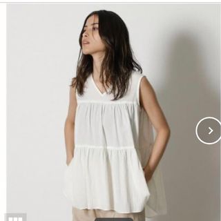 アズールバイマウジー(AZUL by moussy)のTIERED SLEEVELESS BLOUSE(シャツ/ブラウス(半袖/袖なし))