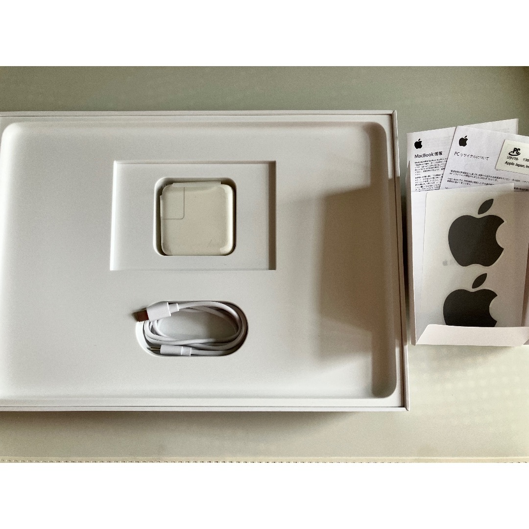 超軽量 Apple MacBook 12インチ USキーボード バッテリー交換済 5
