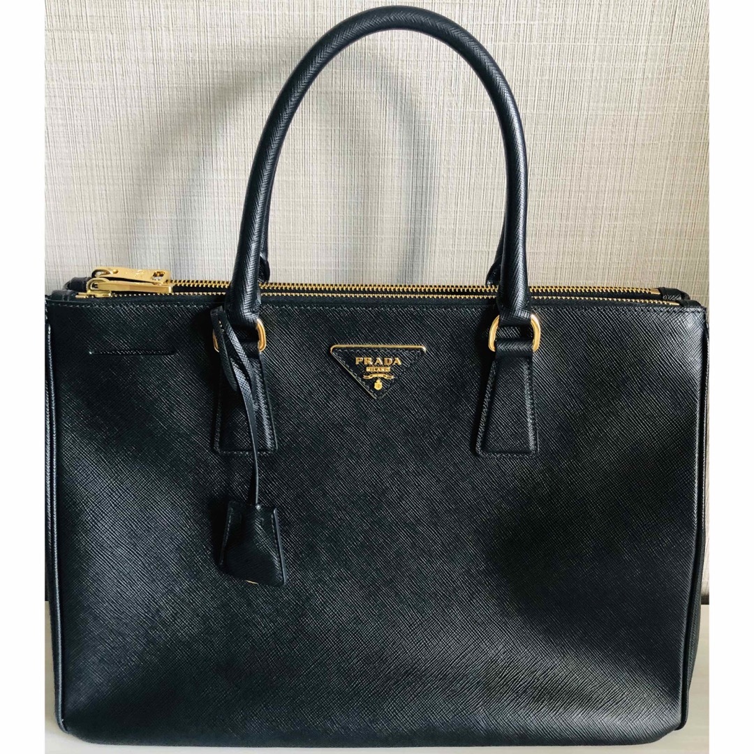 PRADA - 【極美品】プラダ サフィアーノ ハンドバッグ ガレリア 黒