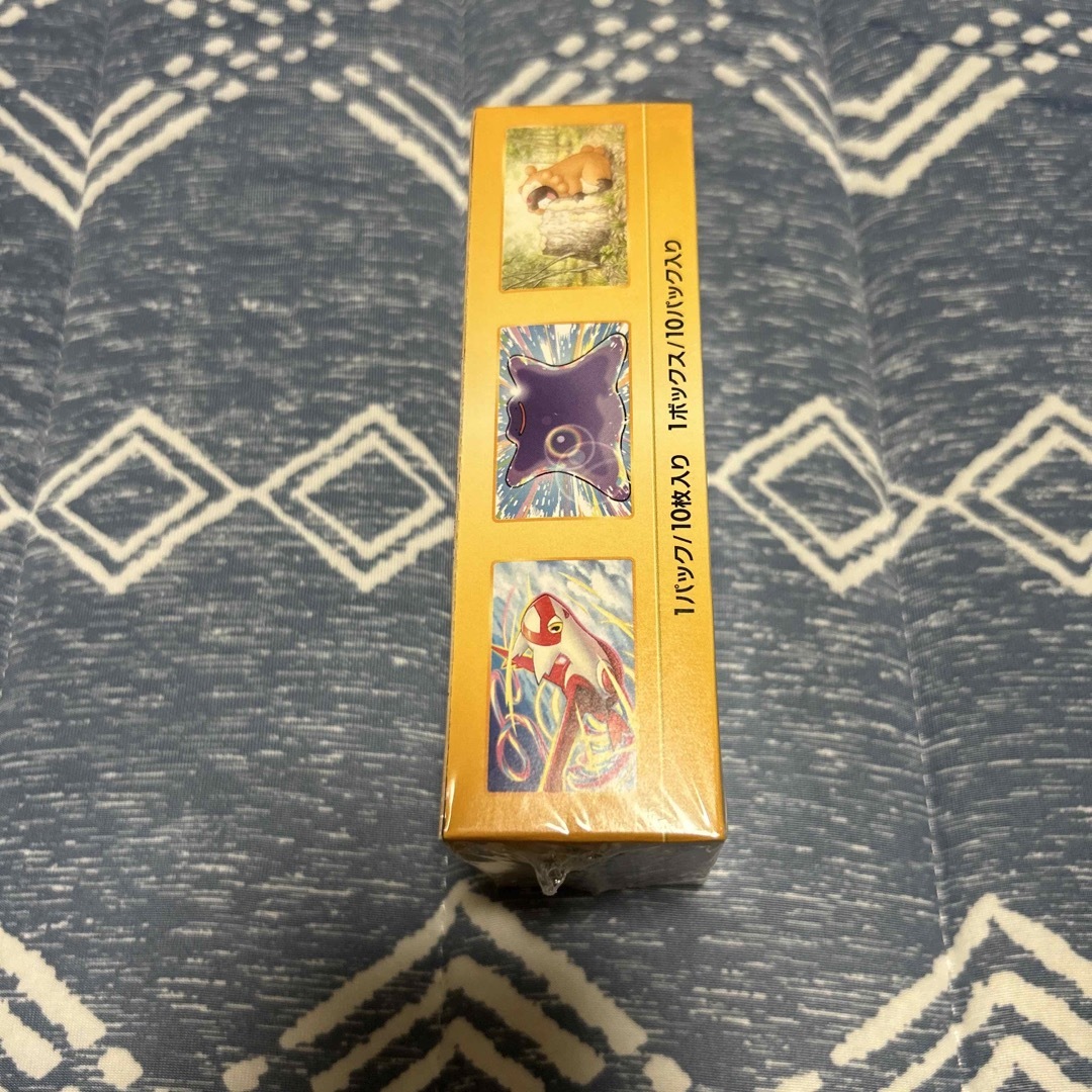ポケモン(ポケモン)のポケモンカードvstarユニバースシュリンク付き1BOX エンタメ/ホビーのトレーディングカード(Box/デッキ/パック)の商品写真