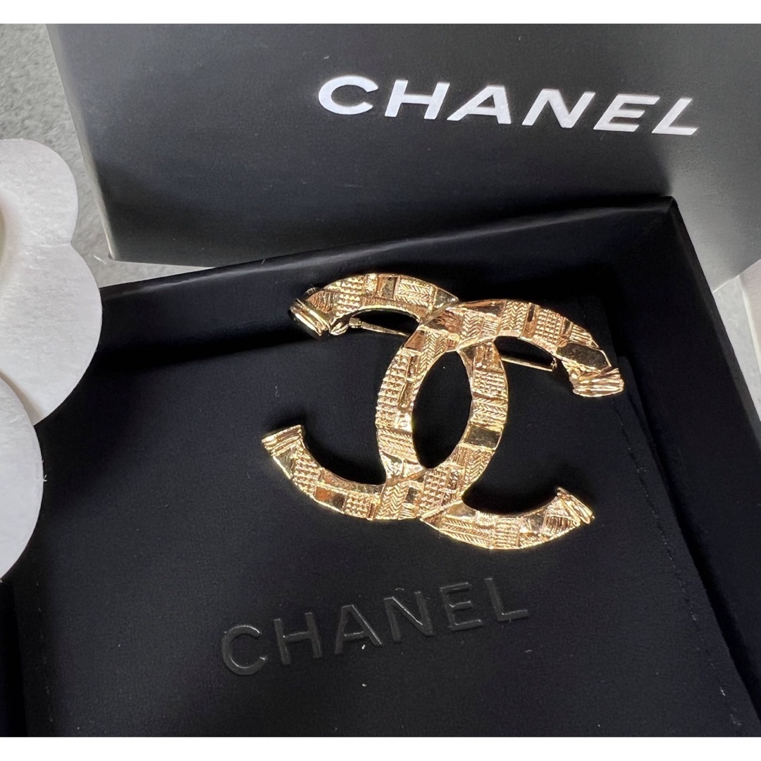 ❤︎未使用 Chanel シャネルのブローチです