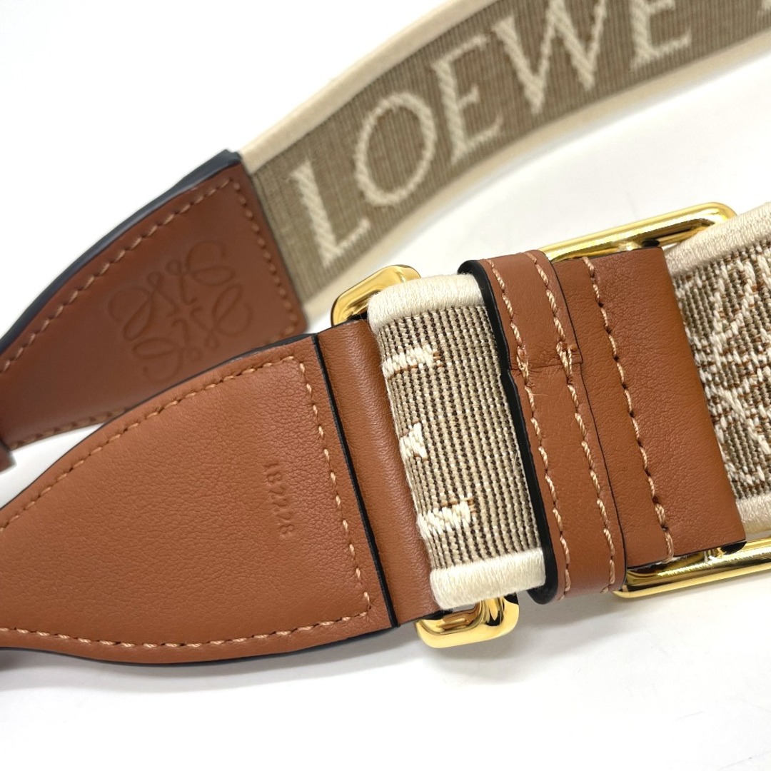 LOEWE(ロエベ)のロエベ LOEWE ロゴ アナグラム バッグアクセサリー ショルダーストラップ キャンバス/レザー カーキ 美品 スマホ/家電/カメラのスマホアクセサリー(ストラップ/イヤホンジャック)の商品写真