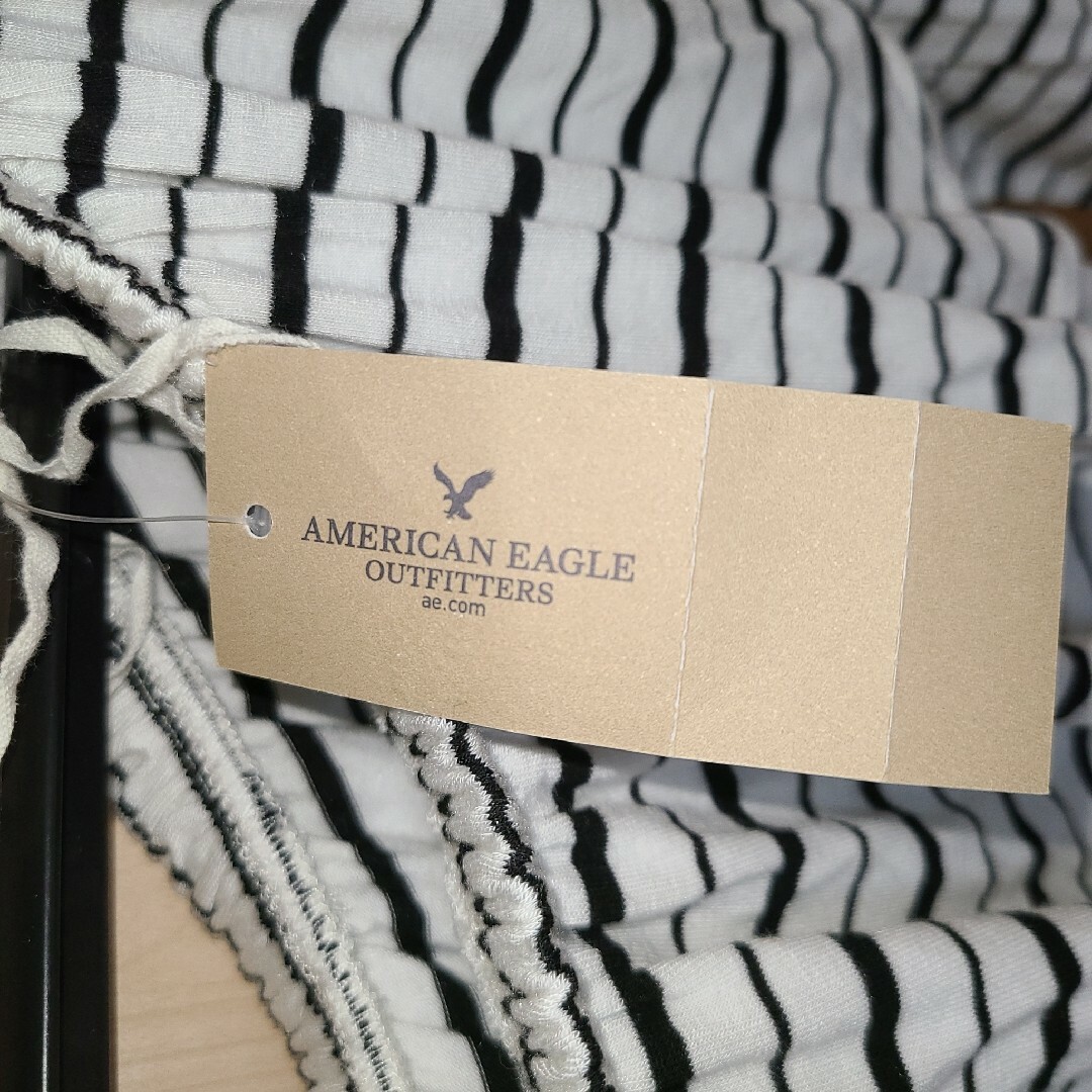 American Eagle(アメリカンイーグル)のあああ、アメリカンイーグルのデザインがカワちぃ！サイズS AMERICAN EA レディースのトップス(Tシャツ(長袖/七分))の商品写真