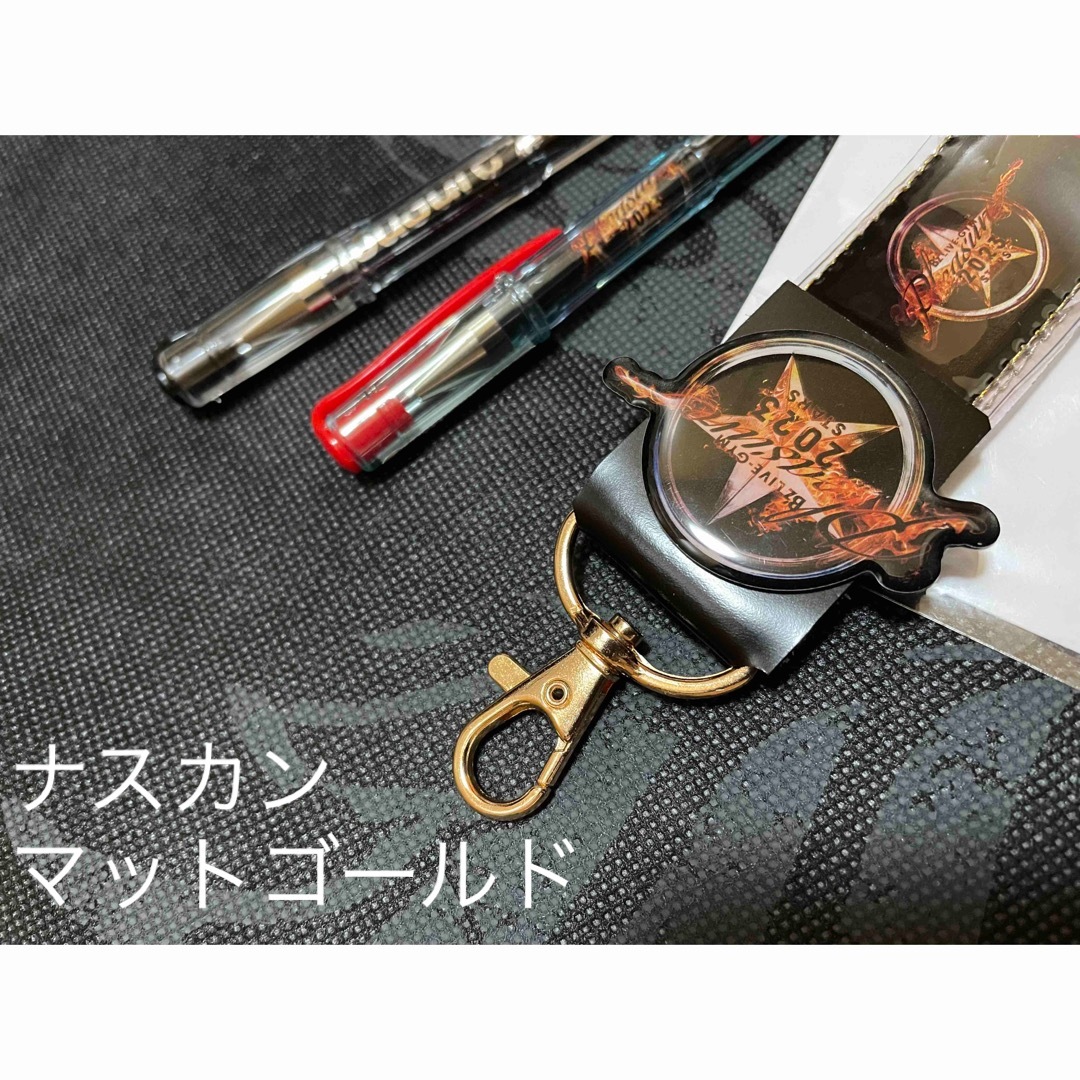 B'z 銀テストラップ pleasure2023 STARS ピンバッチ付きの通販 by